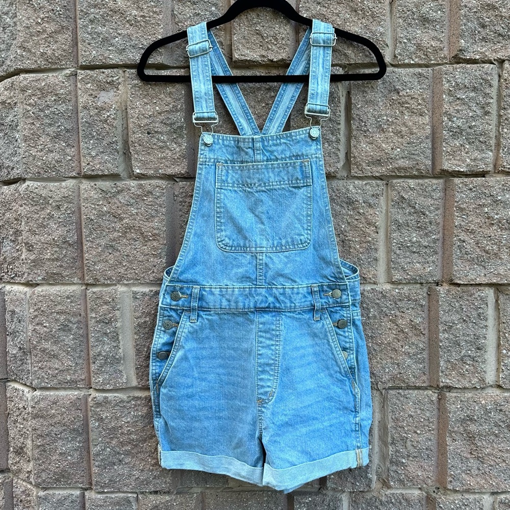 BDG UO short overalls